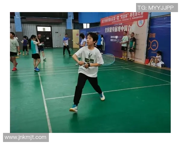 羽毛球的魅力：深入了解杭州羽毛球队的极速对决与训练秘辛