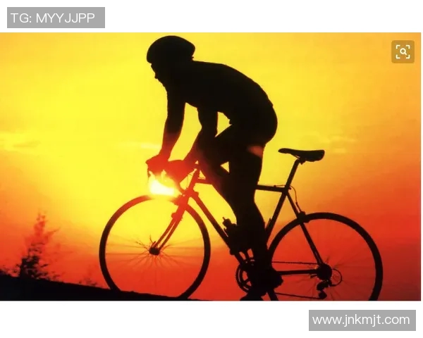 李世豪：从青涩少年到足球明星的成长之路与辉煌成就